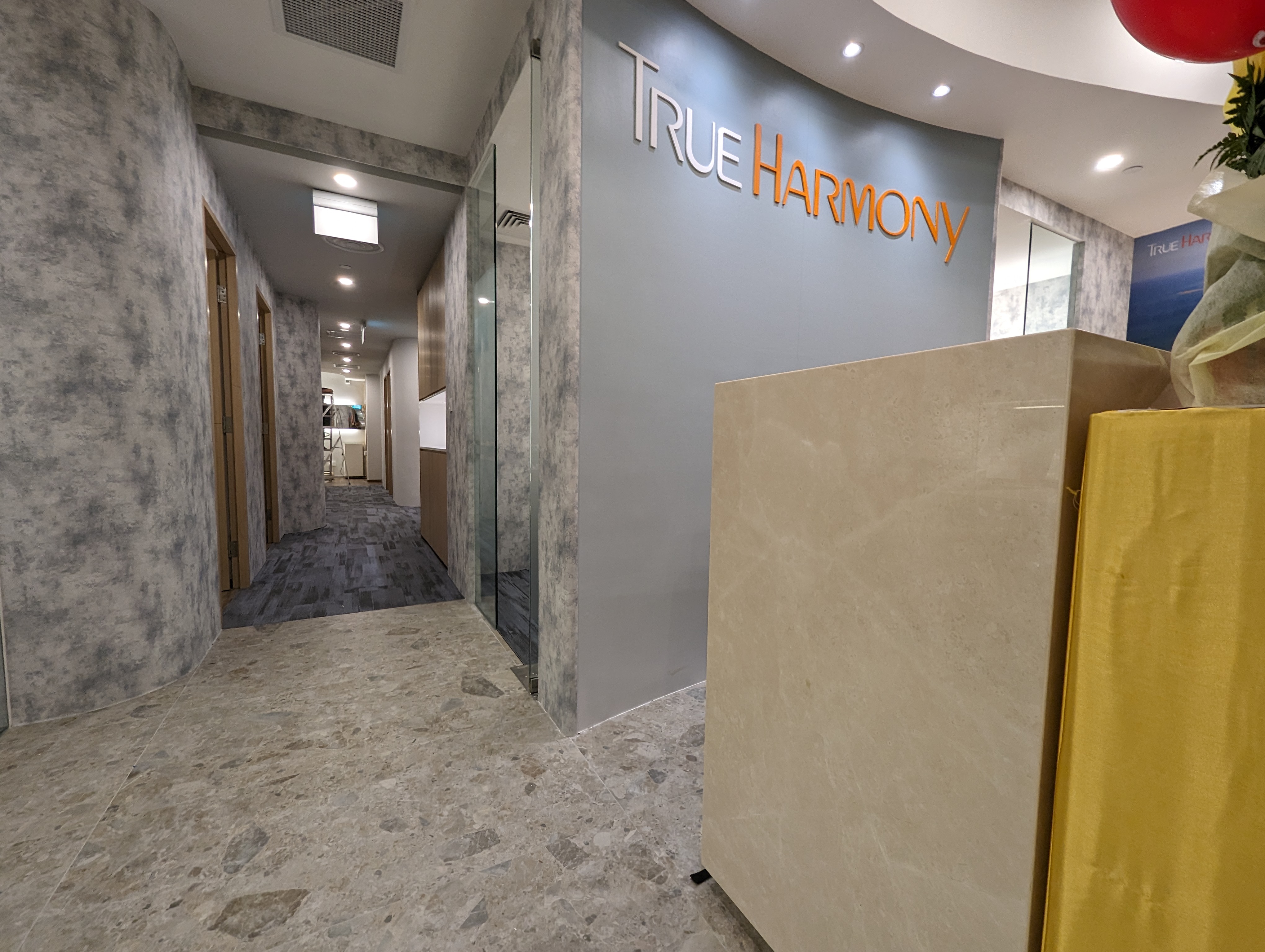 Luxury Skincare Shop at CityLink - City Hall - Image 9