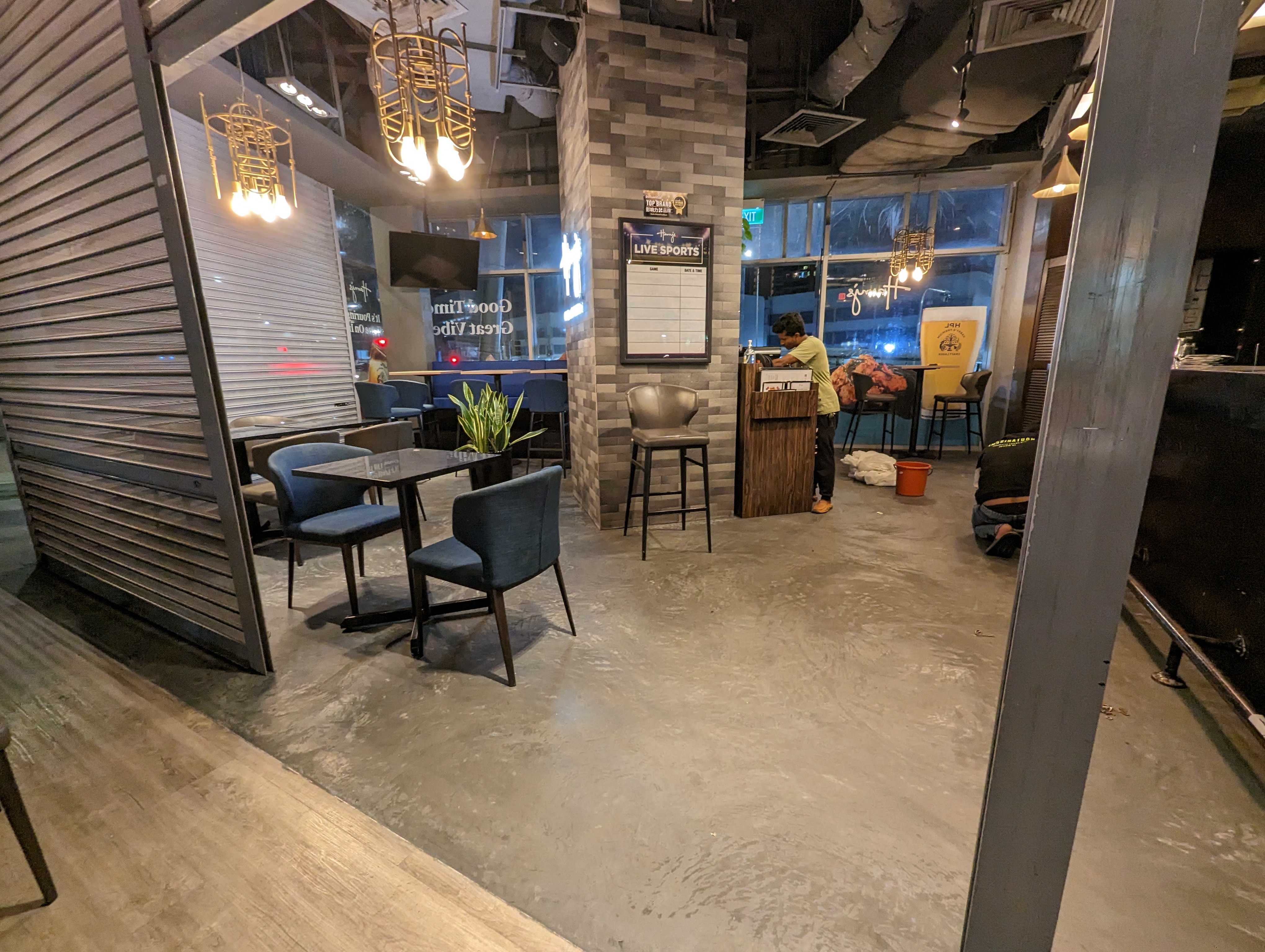 Restaurant Bar at Novena Square - Novena - Image 2