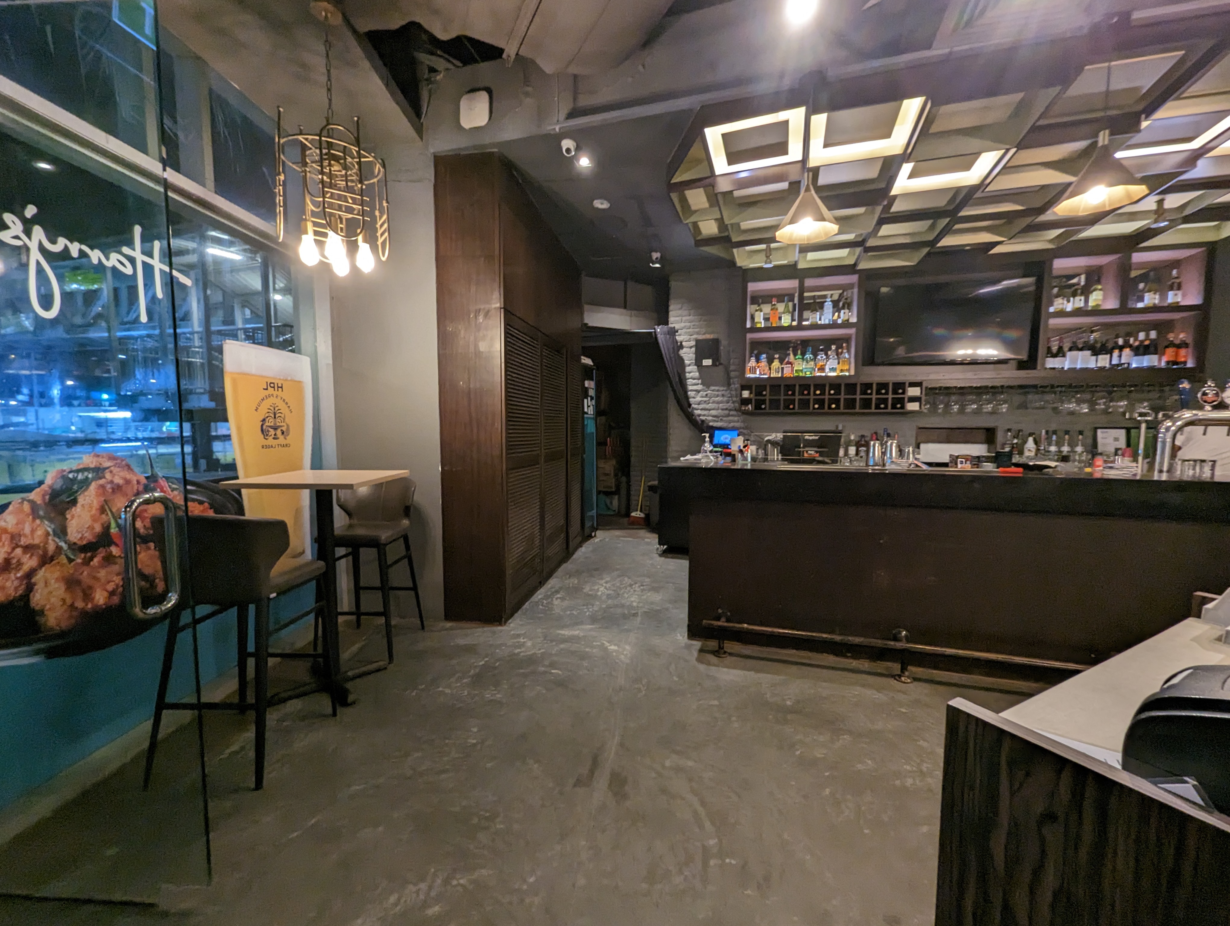 Restaurant Bar at Novena Square - Novena - Image 6